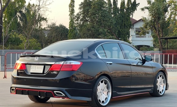ซื้อ รถมือสอง Honda Accord สีดำ รถยนต์ ใน %{เมือง} ใน นนทบุรี ซื้อ รถมือสอง Honda Accord สีดำ รถยนต์ ใน %{เมือง} ใน นนทบุรี