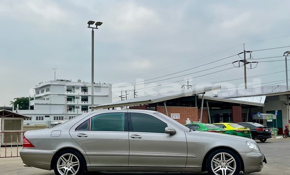ซื้อ รถมือสอง Mercedes-Benz S-klasse เงิน รถยนต์ ใน %{เมือง} ใน นนทบุรี ซื้อ รถมือสอง Mercedes-Benz S-klasse เงิน รถยนต์ ใน %{เมือง} ใน นนทบุรี