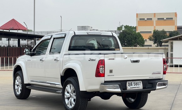 ซื้อ รถมือสอง Isuzu D-Max ขาว รถยนต์ ใน %{เมือง} ใน นนทบุรี ซื้อ รถมือสอง Isuzu D-Max ขาว รถยนต์ ใน %{เมือง} ใน นนทบุรี