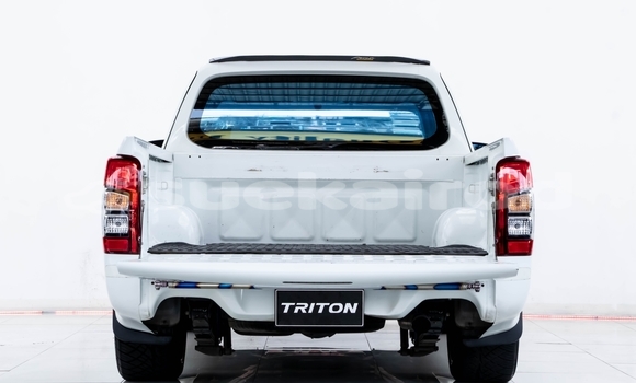 ซื้อ รถมือสอง Mitsubishi Triton ขาว รถยนต์ ใน %{เมือง} ใน นนทบุรี ซื้อ รถมือสอง Mitsubishi Triton ขาว รถยนต์ ใน %{เมือง} ใน นนทบุรี