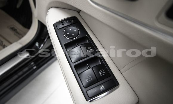 ซื้อ รถมือสอง Mercedes-Benz E-Classe สีดำ รถยนต์ ใน %{เมือง} ใน กรุงเทพมหานคร ซื้อ รถมือสอง Mercedes-Benz E-Classe สีดำ รถยนต์ ใน %{เมือง} ใน กรุงเทพมหานคร