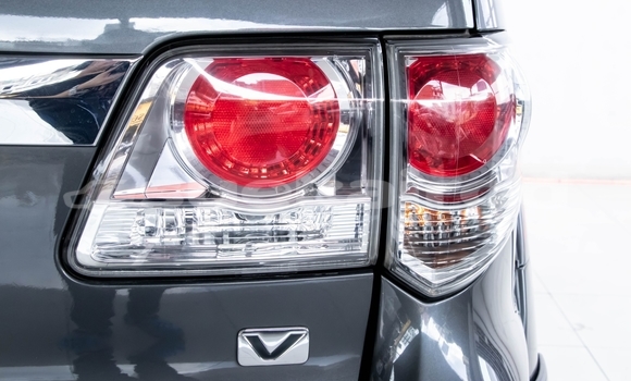 ซื้อ รถมือสอง Toyota Fortuner สีดำ รถยนต์ ใน %{เมือง} ใน นนทบุรี ซื้อ รถมือสอง Toyota Fortuner สีดำ รถยนต์ ใน %{เมือง} ใน นนทบุรี