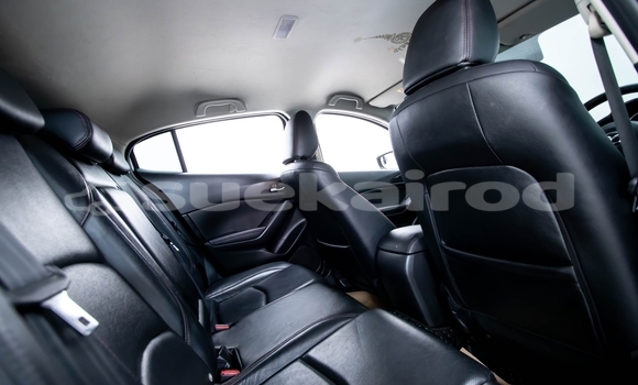 ซื้อ รถมือสอง Mazda 3 ขาว รถยนต์ ใน %{เมือง} ใน นนทบุรี ซื้อ รถมือสอง Mazda 3 ขาว รถยนต์ ใน %{เมือง} ใน นนทบุรี