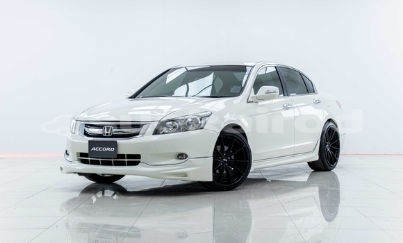 ซื้อ รถมือสอง Honda Accord ขาว รถยนต์ ใน %{เมือง} ใน สมุทรสาคร