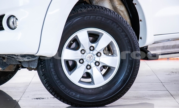 Buy Used Toyota Hiluxe VIGO White Car in Bangkok in Bangkok Buy Used Toyota Hiluxe VIGO White Car in Bangkok in Bangkok