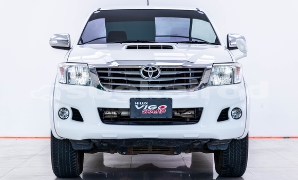 Buy Used Toyota Hiluxe VIGO White Car in Bangkok in Bangkok Buy Used Toyota Hiluxe VIGO White Car in Bangkok in Bangkok