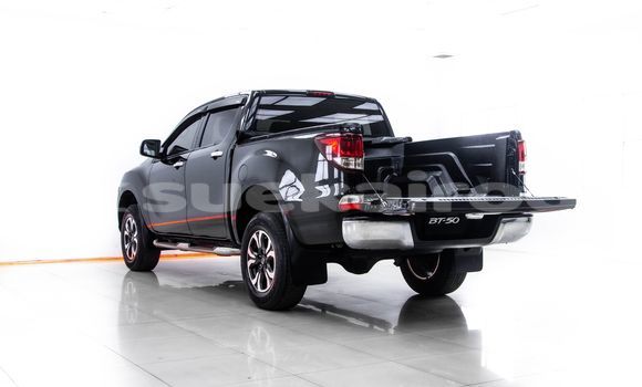 ซื้อ รถมือสอง Mazda BT-50 สีดำ รถยนต์ ใน %{เมือง} ใน กรุงเทพมหานคร ซื้อ รถมือสอง Mazda BT-50 สีดำ รถยนต์ ใน %{เมือง} ใน กรุงเทพมหานคร