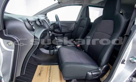 ซื้อ รถมือสอง Honda Mobilio เงิน รถยนต์ ใน %{เมือง} ใน สมุทรสาคร ซื้อ รถมือสอง Honda Mobilio เงิน รถยนต์ ใน %{เมือง} ใน สมุทรสาคร