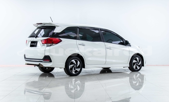 ซื้อ รถมือสอง Honda Mobilio ขาว รถยนต์ ใน %{เมือง} ใน สมุทรสาคร ซื้อ รถมือสอง Honda Mobilio ขาว รถยนต์ ใน %{เมือง} ใน สมุทรสาคร