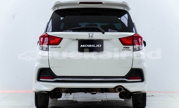 ซื้อ รถมือสอง Honda Mobilio ขาว รถยนต์ ใน %{เมือง} ใน สมุทรสาคร ซื้อ รถมือสอง Honda Mobilio ขาว รถยนต์ ใน %{เมือง} ใน สมุทรสาคร