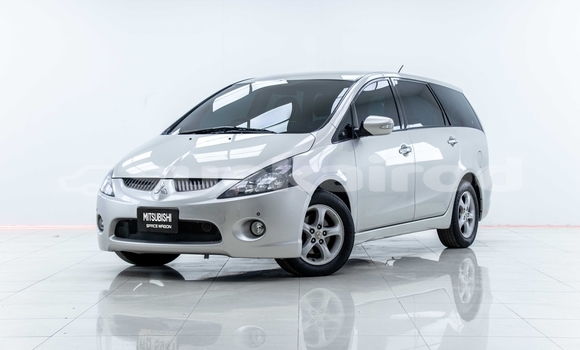 ซื้อ รถมือสอง Mitsubishi Space Wagon เงิน รถยนต์ ใน %{เมือง} ใน สมุทรสาคร