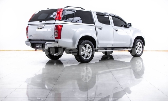 ซื้อ รถมือสอง Isuzu D-Max เงิน รถยนต์ ใน %{เมือง} ใน สมุทรสาคร ซื้อ รถมือสอง Isuzu D-Max เงิน รถยนต์ ใน %{เมือง} ใน สมุทรสาคร