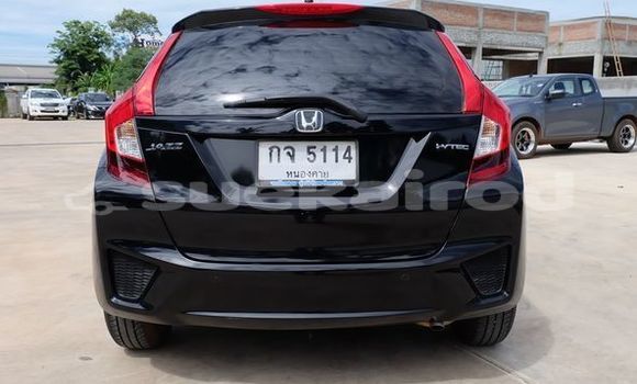 ซื้อ รถมือสอง Honda Jazz สีดำ รถยนต์ ใน %{เมือง} ใน อุดรธานี ซื้อ รถมือสอง Honda Jazz สีดำ รถยนต์ ใน %{เมือง} ใน อุดรธานี