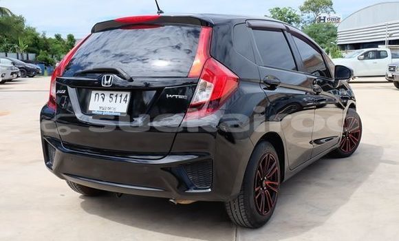 ซื้อ รถมือสอง Honda Jazz สีดำ รถยนต์ ใน %{เมือง} ใน อุดรธานี ซื้อ รถมือสอง Honda Jazz สีดำ รถยนต์ ใน %{เมือง} ใน อุดรธานี