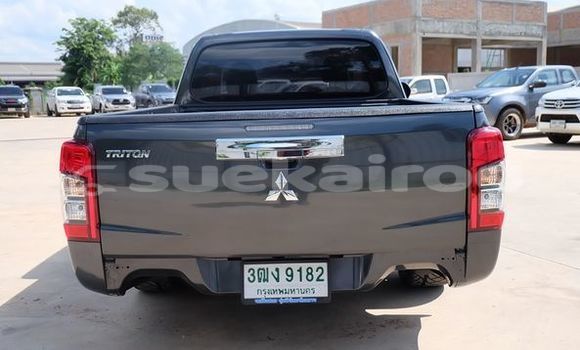 ซื้อ รถมือสอง Mitsubishi Triton สีดำ รถยนต์ ใน %{เมือง} ใน อุดรธานี ซื้อ รถมือสอง Mitsubishi Triton สีดำ รถยนต์ ใน %{เมือง} ใน อุดรธานี