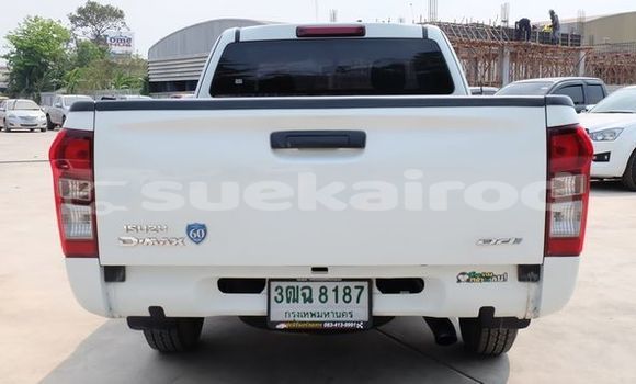 ซื้อ รถมือสอง Isuzu D-Max ขาว รถยนต์ ใน %{เมือง} ใน อุดรธานี ซื้อ รถมือสอง Isuzu D-Max ขาว รถยนต์ ใน %{เมือง} ใน อุดรธานี