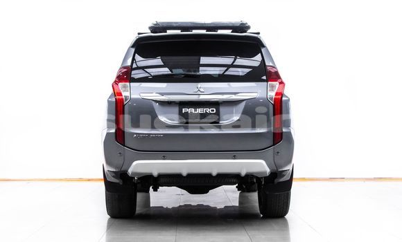 Buy Used Mitsubishi Pajero Other Car in Bangkok in Bangkok Buy Used Mitsubishi Pajero Other Car in Bangkok in Bangkok