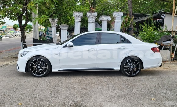 ซื้อ รถนำเข้า Mercedes-Benz E-Classe ขาว รถยนต์ ใน %{เมือง} ใน กรุงเทพมหานคร ซื้อ รถนำเข้า Mercedes-Benz E-Classe ขาว รถยนต์ ใน %{เมือง} ใน กรุงเทพมหานคร