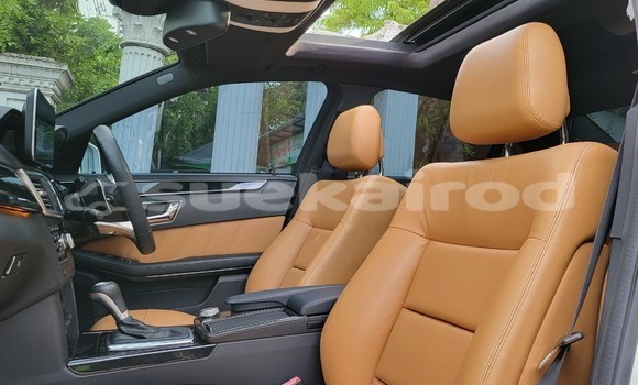 ซื้อ รถนำเข้า Mercedes-Benz E-Classe ขาว รถยนต์ ใน %{เมือง} ใน กรุงเทพมหานคร ซื้อ รถนำเข้า Mercedes-Benz E-Classe ขาว รถยนต์ ใน %{เมือง} ใน กรุงเทพมหานคร