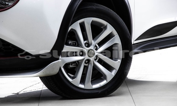 Buy Used Nissan Juke White Car in Bangkok in Bangkok Buy Used Nissan Juke White Car in Bangkok in Bangkok