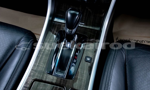 ซื้อ รถมือสอง Honda Accord ขาว รถยนต์ ใน %{เมือง} ใน กรุงเทพมหานคร ซื้อ รถมือสอง Honda Accord ขาว รถยนต์ ใน %{เมือง} ใน กรุงเทพมหานคร