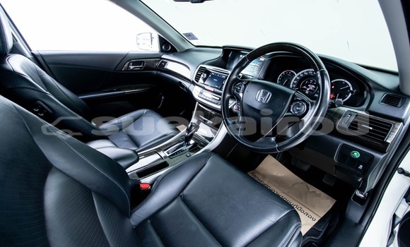 ซื้อ รถมือสอง Honda Accord ขาว รถยนต์ ใน %{เมือง} ใน กรุงเทพมหานคร ซื้อ รถมือสอง Honda Accord ขาว รถยนต์ ใน %{เมือง} ใน กรุงเทพมหานคร