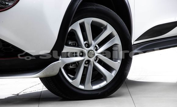 Buy Used Nissan Juke White Car in Bangkok in Bangkok Buy Used Nissan Juke White Car in Bangkok in Bangkok