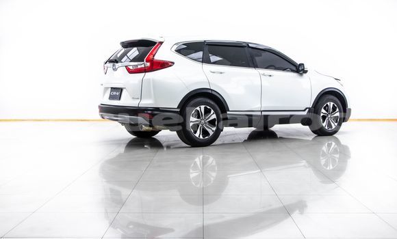 Buy Used Honda CR-V White Car in Bangkok in Bangkok Buy Used Honda CR-V White Car in Bangkok in Bangkok