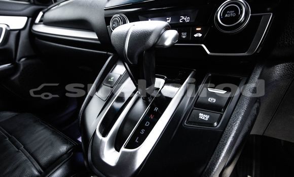 Buy Used Honda CR-V White Car in Bangkok in Bangkok Buy Used Honda CR-V White Car in Bangkok in Bangkok