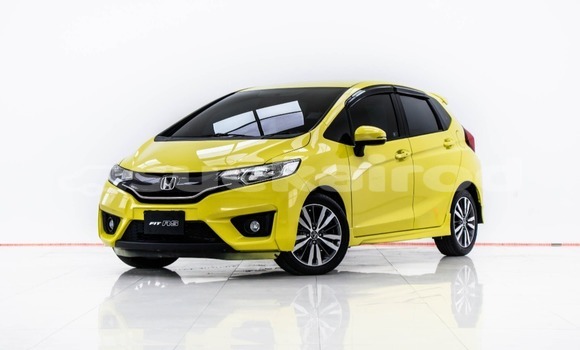 ซื้อ รถมือสอง Honda Jazz อื่น ๆ รถยนต์ ใน %{เมือง} ใน กรุงเทพมหานคร
