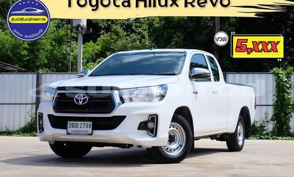 ซื้อ รถมือสอง Toyota Hiluxe Revo ขาว รถยนต์ ใน %{เมือง} ใน อุดรธานี