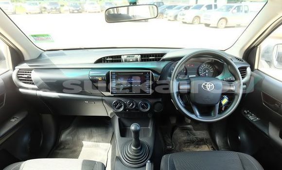 ซื้อ รถมือสอง Toyota Hiluxe Revo ขาว รถยนต์ ใน %{เมือง} ใน อุดรธานี ซื้อ รถมือสอง Toyota Hiluxe Revo ขาว รถยนต์ ใน %{เมือง} ใน อุดรธานี