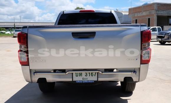 ซื้อ รถมือสอง Isuzu D-Max เงิน รถยนต์ ใน %{เมือง} ใน กรุงเทพมหานคร ซื้อ รถมือสอง Isuzu D-Max เงิน รถยนต์ ใน %{เมือง} ใน กรุงเทพมหานคร