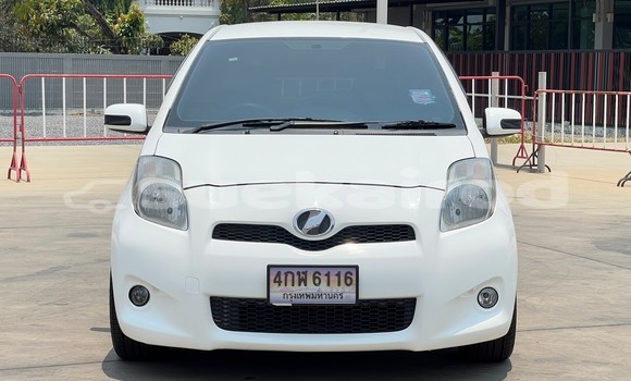 ซื้อ รถมือสอง Toyota Yaris ขาว รถยนต์ ใน %{เมือง} ใน นนทบุรี ซื้อ รถมือสอง Toyota Yaris ขาว รถยนต์ ใน %{เมือง} ใน นนทบุรี