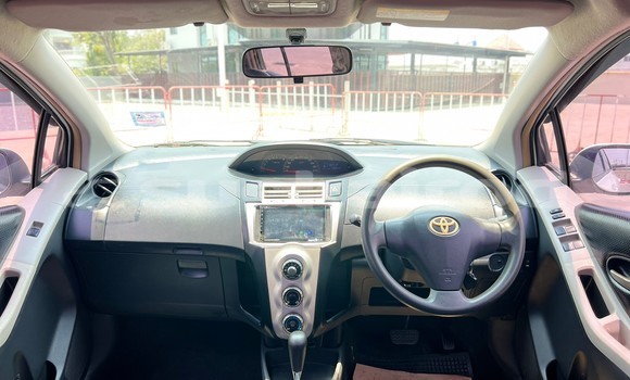 ซื้อ รถมือสอง Toyota Yaris ขาว รถยนต์ ใน %{เมือง} ใน นนทบุรี ซื้อ รถมือสอง Toyota Yaris ขาว รถยนต์ ใน %{เมือง} ใน นนทบุรี