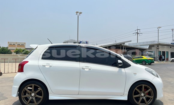 ซื้อ รถมือสอง Toyota Yaris ขาว รถยนต์ ใน %{เมือง} ใน นนทบุรี ซื้อ รถมือสอง Toyota Yaris ขาว รถยนต์ ใน %{เมือง} ใน นนทบุรี