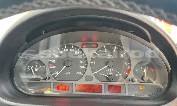 ซื้อ รถมือสอง BMW 3–Series เงิน รถยนต์ ใน %{เมือง} ใน นนทบุรี ซื้อ รถมือสอง BMW 3–Series เงิน รถยนต์ ใน %{เมือง} ใน นนทบุรี