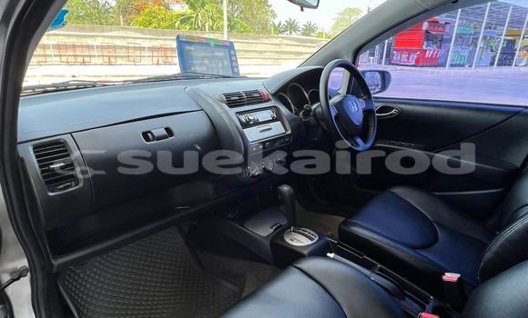 ซื้อ รถมือสอง Honda Jazz เงิน รถยนต์ ใน %{เมือง} ใน นนทบุรี ซื้อ รถมือสอง Honda Jazz เงิน รถยนต์ ใน %{เมือง} ใน นนทบุรี