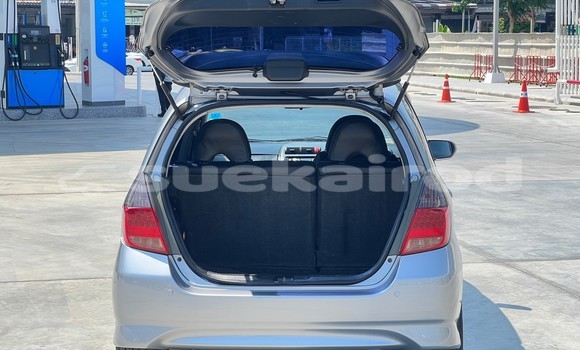 ซื้อ รถมือสอง Honda Jazz เงิน รถยนต์ ใน %{เมือง} ใน นนทบุรี ซื้อ รถมือสอง Honda Jazz เงิน รถยนต์ ใน %{เมือง} ใน นนทบุรี