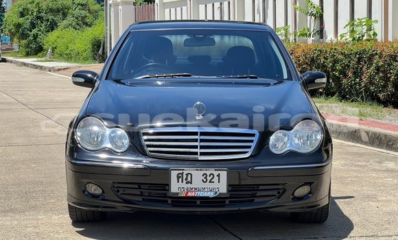 ซื้อ รถมือสอง Mercedes-Benz C180 coupe สีดำ รถยนต์ ใน %{เมือง} ใน นนทบุรี ซื้อ รถมือสอง Mercedes-Benz C180 coupe สีดำ รถยนต์ ใน %{เมือง} ใน นนทบุรี