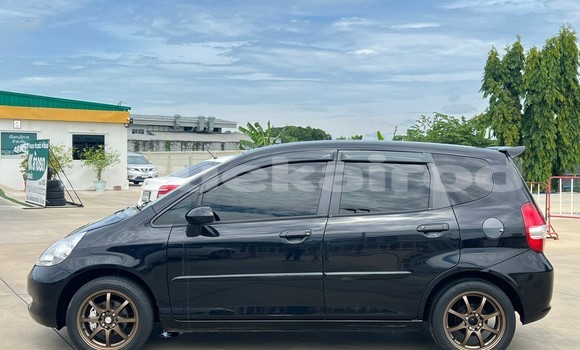 ซื้อ รถมือสอง Honda Jazz สีดำ รถยนต์ ใน %{เมือง} ใน นนทบุรี ซื้อ รถมือสอง Honda Jazz สีดำ รถยนต์ ใน %{เมือง} ใน นนทบุรี