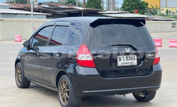 ซื้อ รถมือสอง Honda Jazz สีดำ รถยนต์ ใน %{เมือง} ใน นนทบุรี ซื้อ รถมือสอง Honda Jazz สีดำ รถยนต์ ใน %{เมือง} ใน นนทบุรี