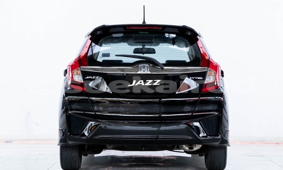 ซื้อ รถมือสอง Honda Jazz สีดำ รถยนต์ ใน %{เมือง} ใน นนทบุรี ซื้อ รถมือสอง Honda Jazz สีดำ รถยนต์ ใน %{เมือง} ใน นนทบุรี