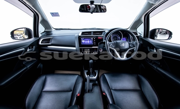 ซื้อ รถมือสอง Honda Jazz สีดำ รถยนต์ ใน %{เมือง} ใน นนทบุรี ซื้อ รถมือสอง Honda Jazz สีดำ รถยนต์ ใน %{เมือง} ใน นนทบุรี