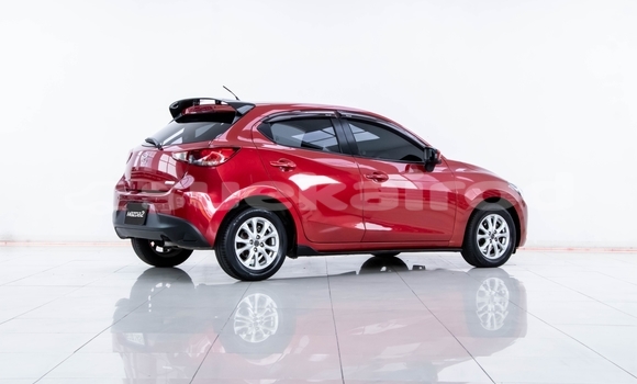 ซื้อ รถมือสอง Mazda 2 สีแดง รถยนต์ ใน %{เมือง} ใน นนทบุรี ซื้อ รถมือสอง Mazda 2 สีแดง รถยนต์ ใน %{เมือง} ใน นนทบุรี