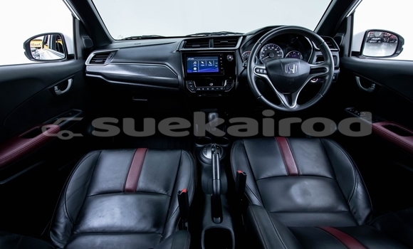 Buy Used Honda BR-V White Car in Nonthaburi in Nonthaburi Buy Used Honda BR-V White Car in Nonthaburi in Nonthaburi