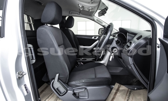 Buy Used Mazda BT-50 Silver Car in Samut Sakhon in Samut Sakhon Buy Used Mazda BT-50 Silver Car in Samut Sakhon in Samut Sakhon