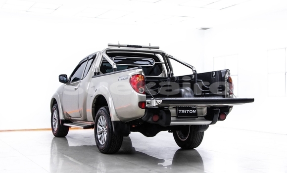 ซื้อ รถมือสอง Mitsubishi Triton เงิน รถยนต์ ใน %{เมือง} ใน สมุทรสาคร ซื้อ รถมือสอง Mitsubishi Triton เงิน รถยนต์ ใน %{เมือง} ใน สมุทรสาคร