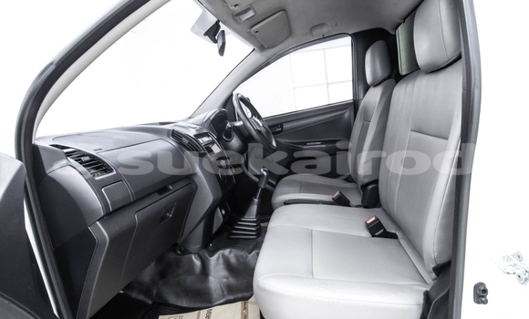 Buy Used Isuzu D-Max White Car in Samut Sakhon in Samut Sakhon Buy Used Isuzu D-Max White Car in Samut Sakhon in Samut Sakhon