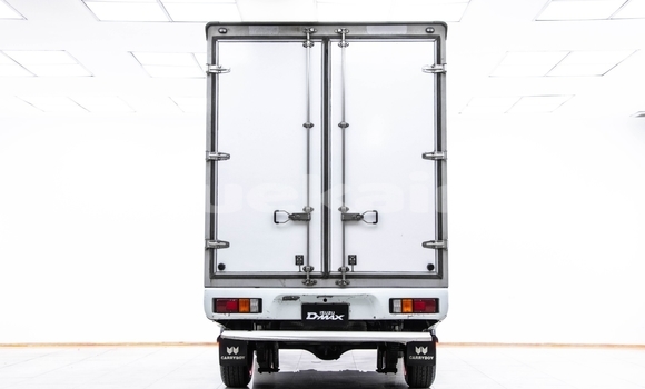 Buy Used Isuzu D-Max White Car in Samut Sakhon in Samut Sakhon Buy Used Isuzu D-Max White Car in Samut Sakhon in Samut Sakhon